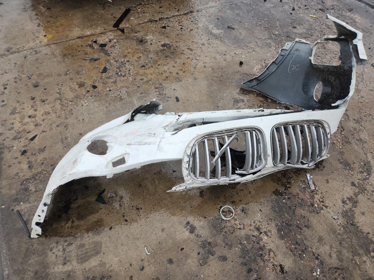 2015 BMW X3 xDrive28I VIN: 5UXWX9C59F0D61772 Lot: 83820135