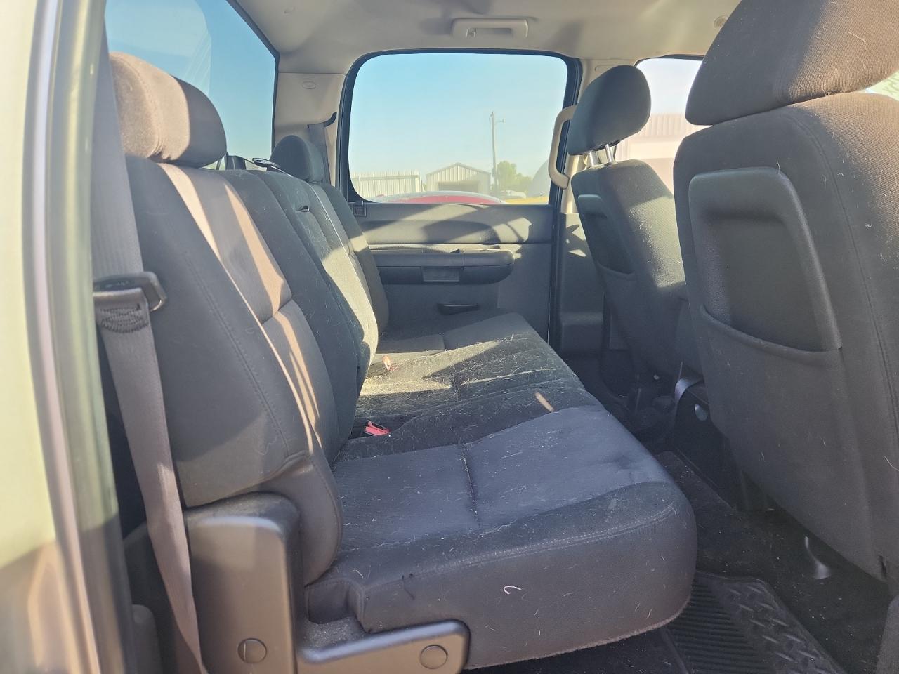 2011 Chevrolet Silverado C1500 Lt VIN: 3GCPCSE08BG104499 Lot: 84280375