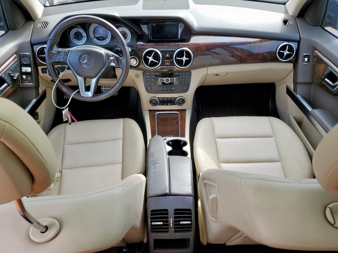 2015 Mercedes-Benz Glk 350 VIN: WDCGG5HB8FG354923 Lot: 83839175