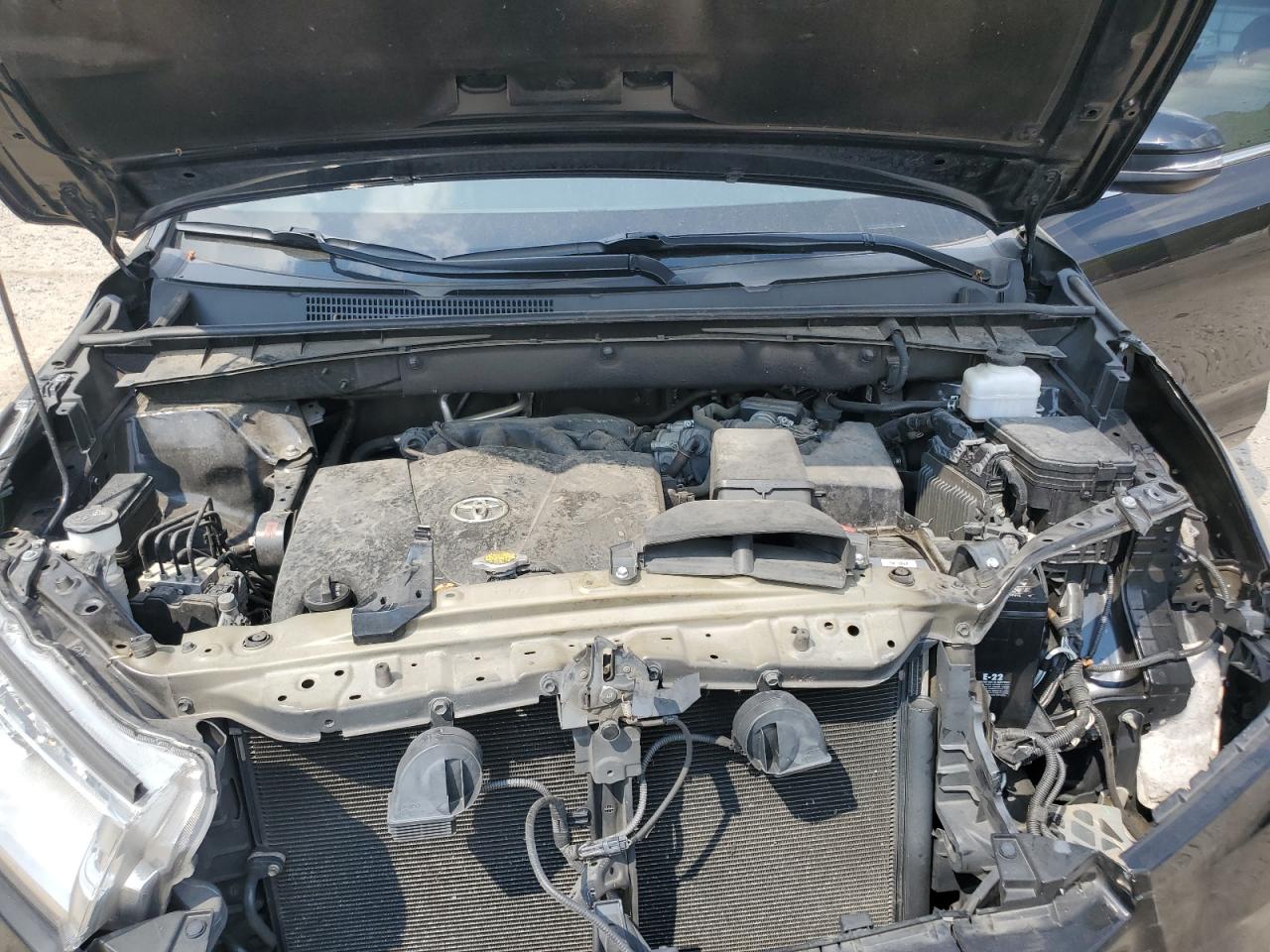 2017 Toyota Highlander Se VIN: 5TDKZRFH0HS209702 Lot: 80623875