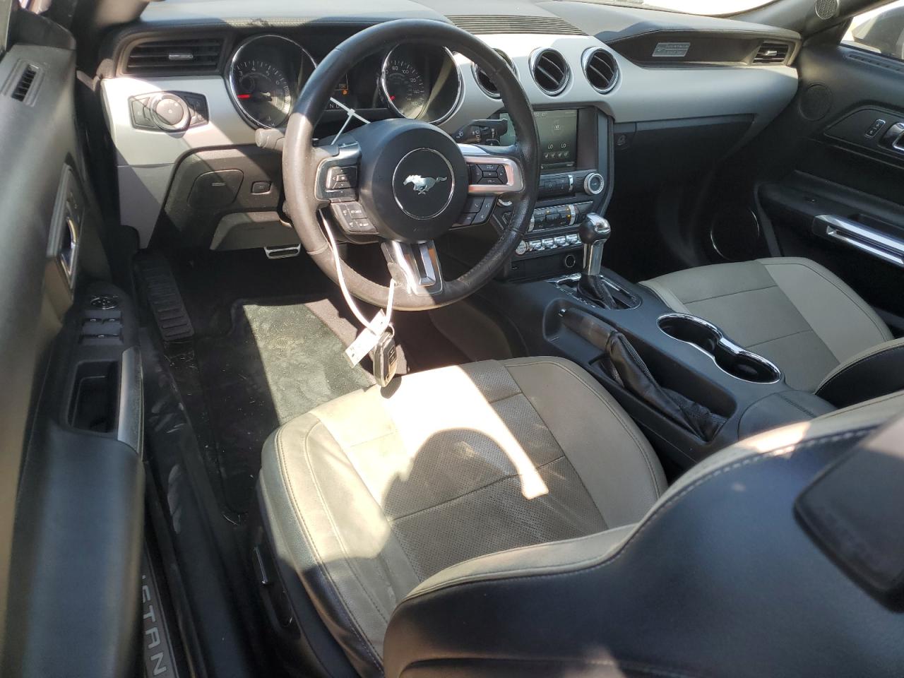 2015 Ford Mustang VIN: 1FATP8UH8F5364224 Lot: 71234495