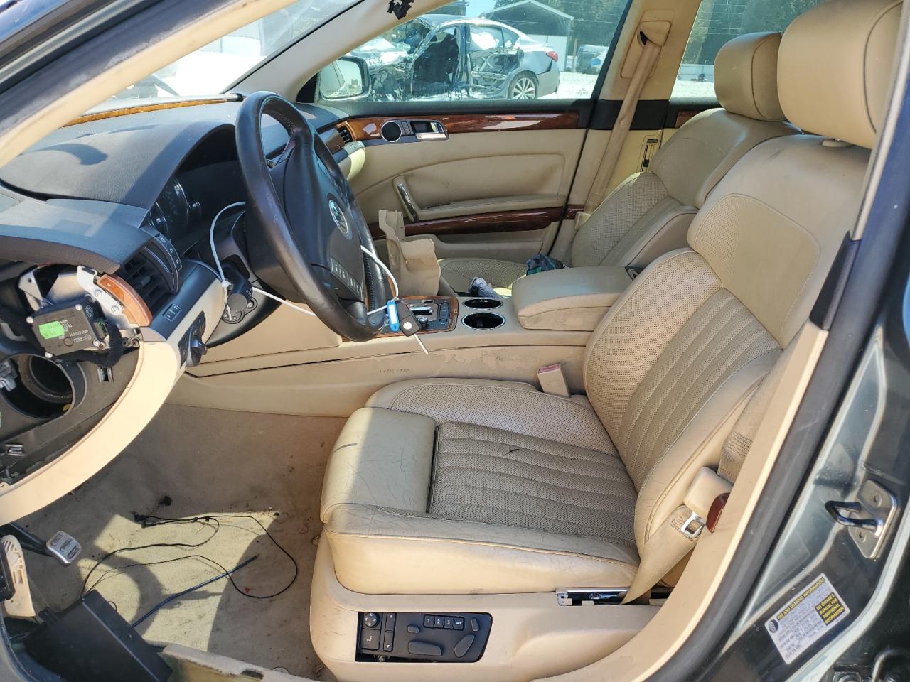 VOLKSWAGEN PHAETON 2004 WVWAF63DX48007033 Photo 7