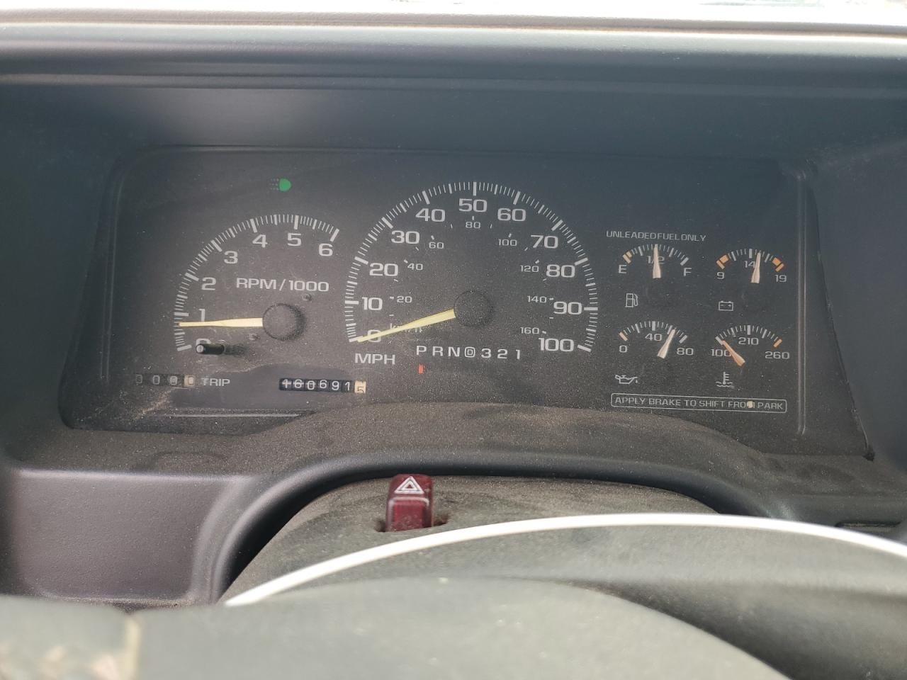 1999 Chevrolet Tahoe C1500 VIN: 1GNEC13R6XJ460465 Lot: 81514515