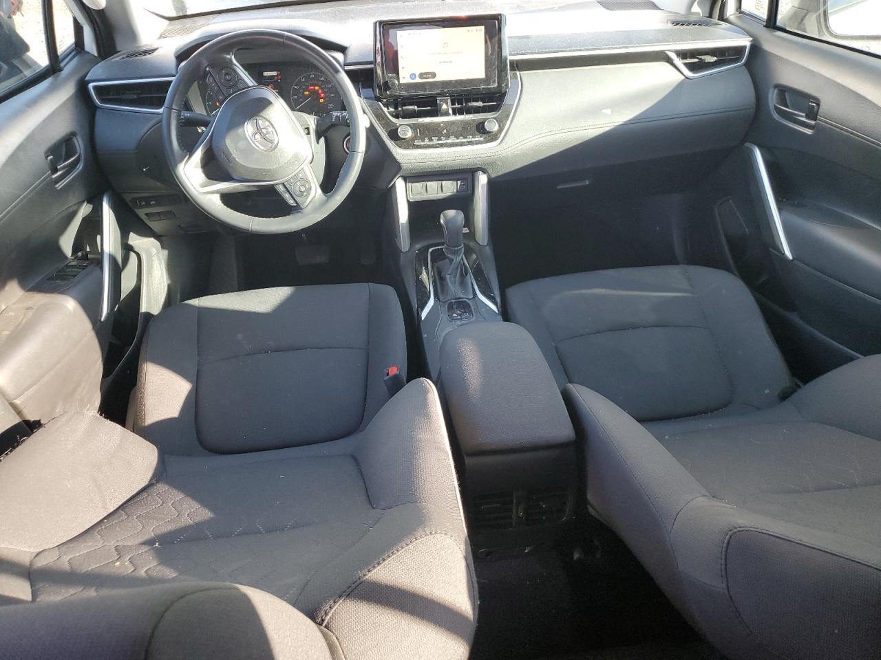 2023 Toyota Corolla Cross Le VIN: 7MUBAAAG2PV037684 Lot: 84614775