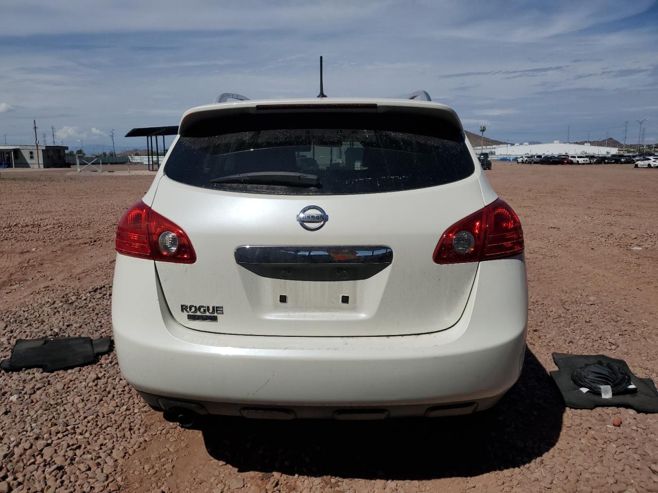 2015 Nissan Rogue Select S VIN: JN8AS5MTXFW674179 Lot: 81512525