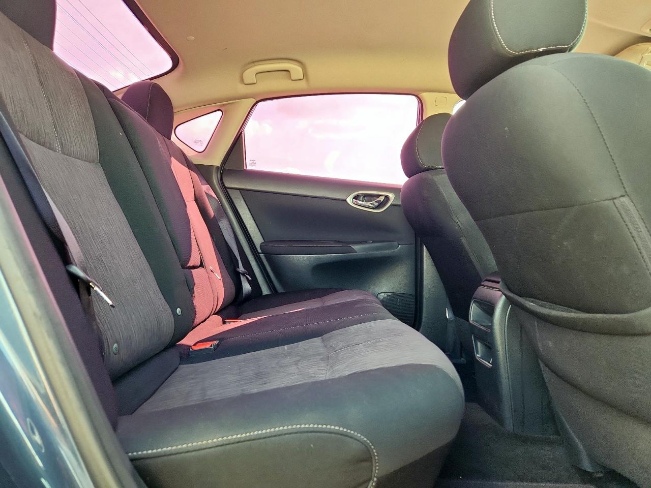 2015 Nissan Sentra S VIN: 3N1AB7AP3FY213111 Lot: 81319575