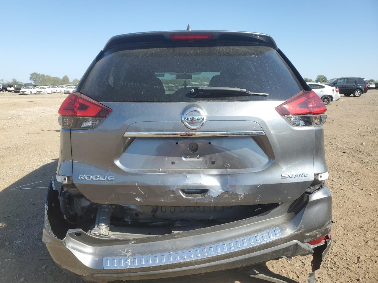 2017 Nissan Rogue S VIN: KNMAT2MV1HP591780 Lot: 81236055