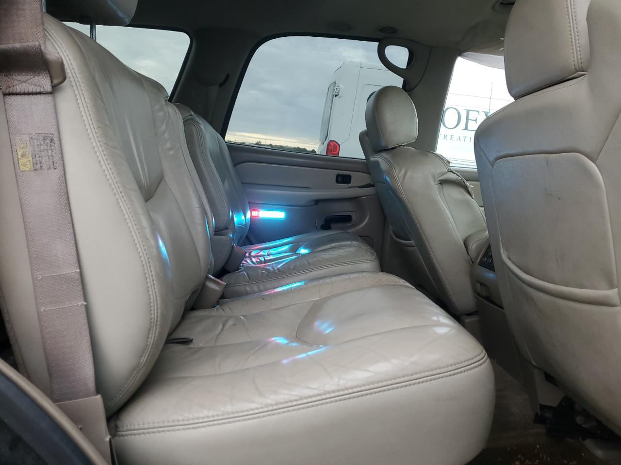 2003 Chevrolet Tahoe K1500 VIN: 1GNEK13Z83J249927 Lot: 84010245