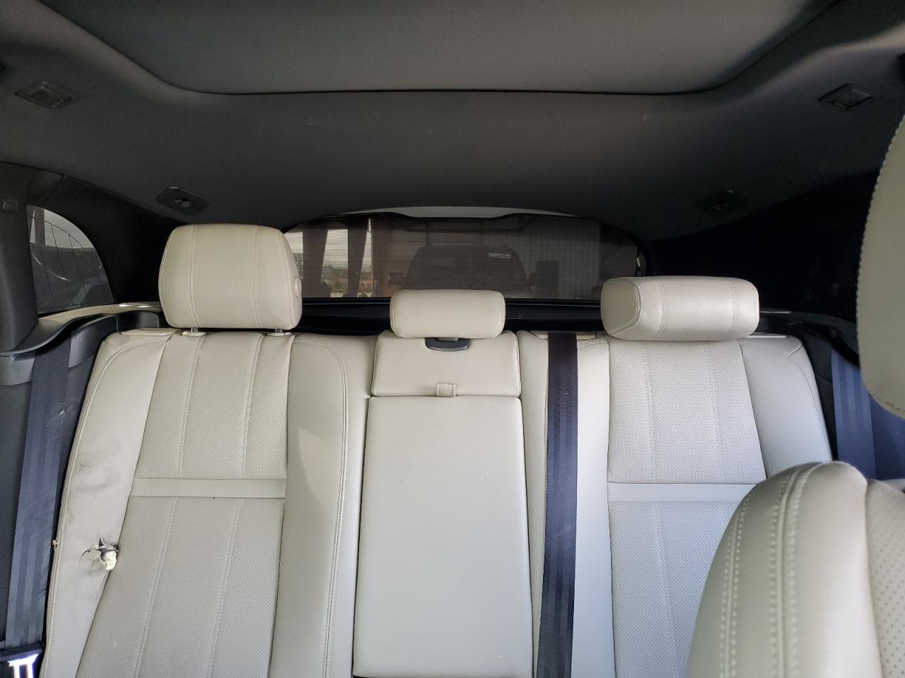 2018 Land Rover Range Rover Velar S VIN: SALYB2RV5JA756600 Lot: 71903225