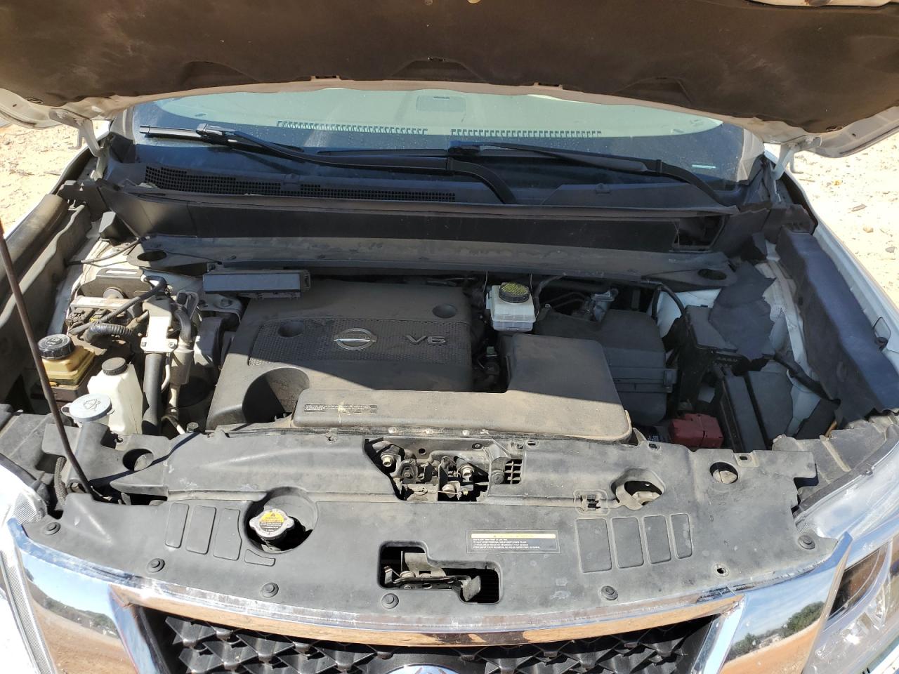 2015 Nissan Pathfinder S VIN: 5N1AR2MN1FC611041 Lot: 80826115