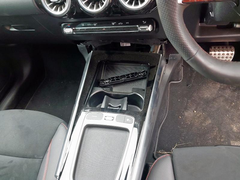 2024 MERCEDES-BENZ GLA 200 AMG LN EXECUTVE M 