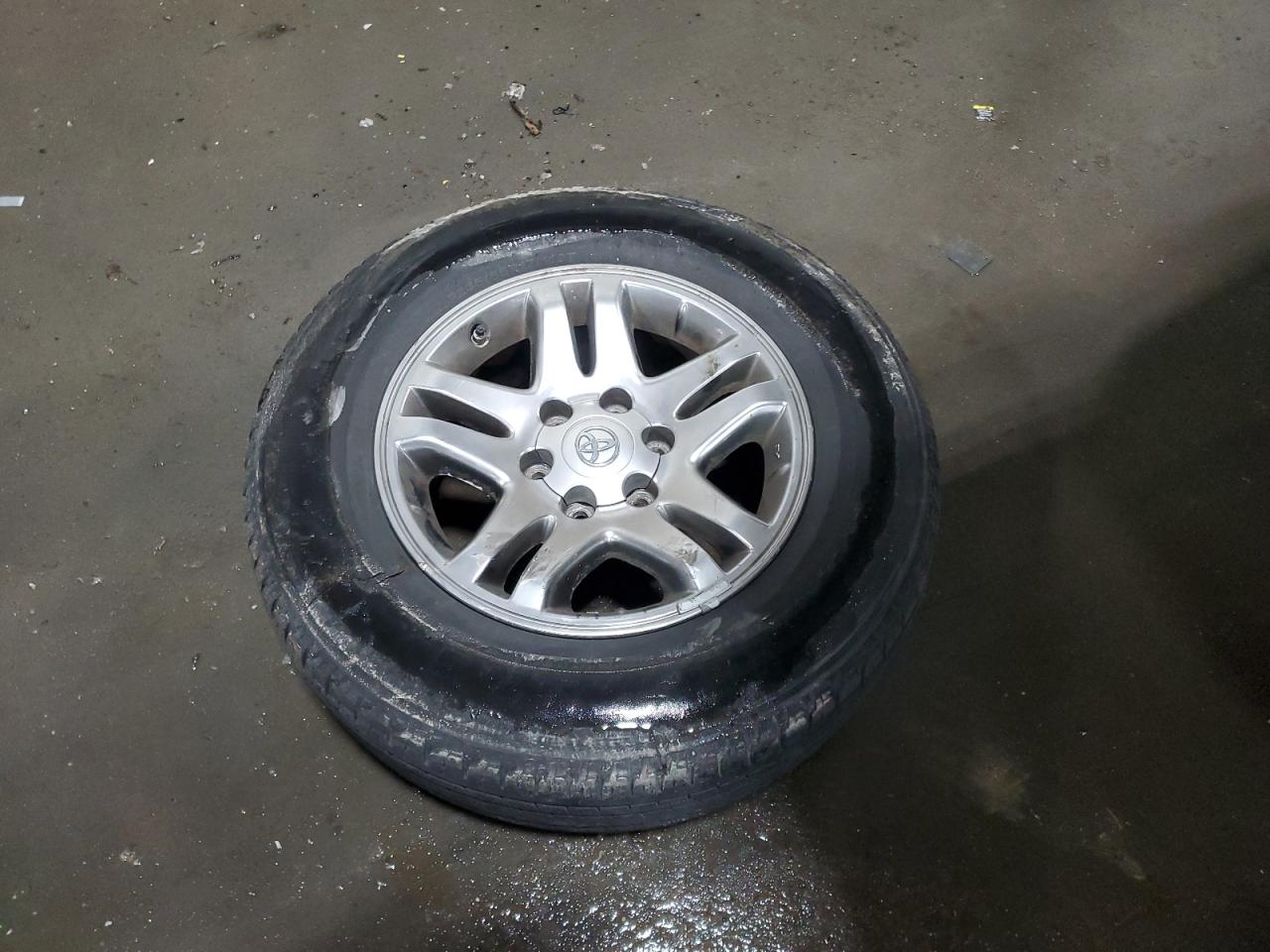 2007 Toyota Sequoia Limited VIN: 5TDBT48A67S292085 Lot: 81130145