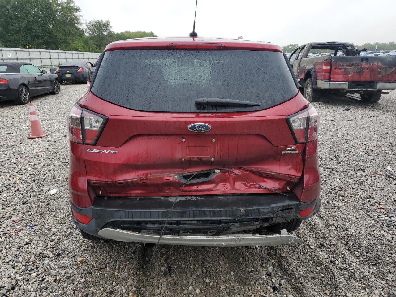 2017 Ford Escape Se VIN: 1FMCU0G95HUB79528 Lot: 81596155