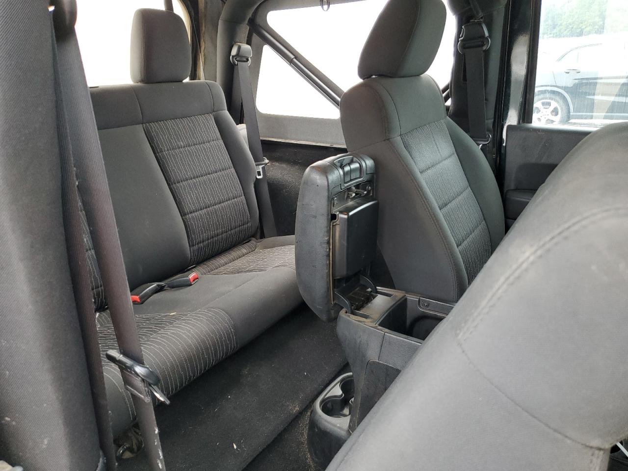 2012 Jeep Wrangler Sport VIN: 1C4AJWAG2CL220324 Lot: 84443655