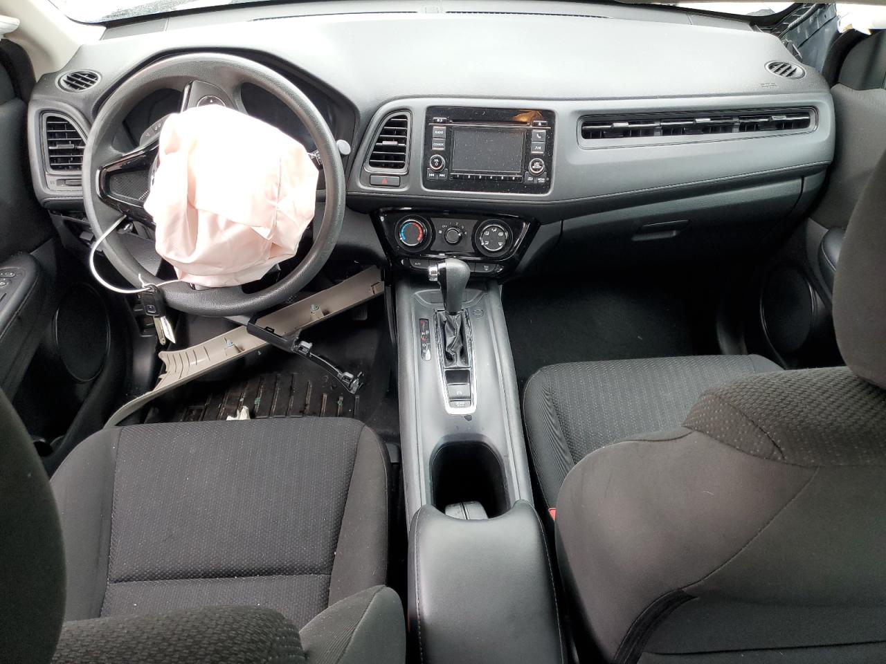 2018 Honda Hr-V Lx VIN: 3CZRU6H30JG722315 Lot: 81646875