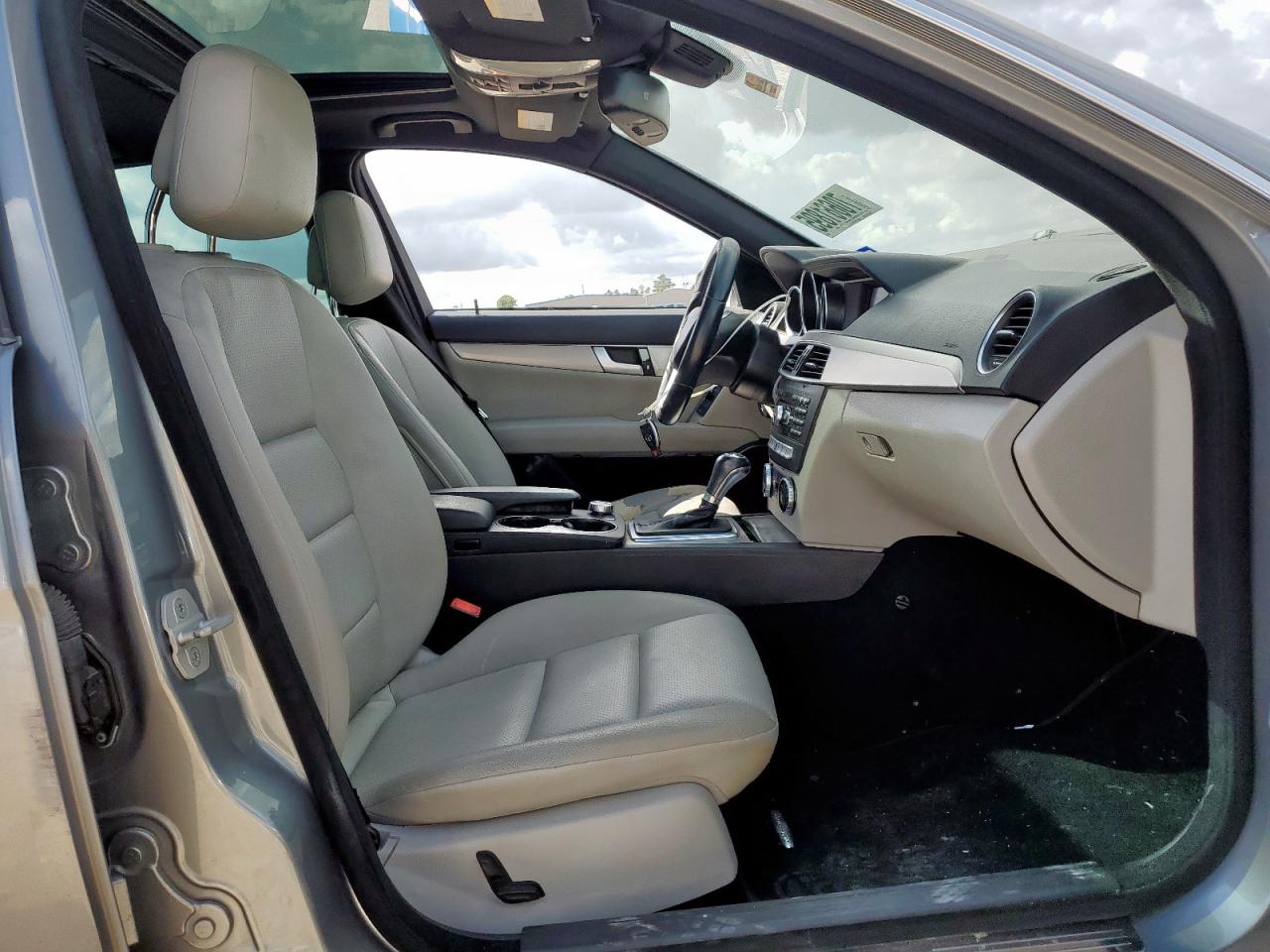 2014 Mercedes-Benz C 250 VIN: WDDGF4HB0EG254273 Lot: 70661895