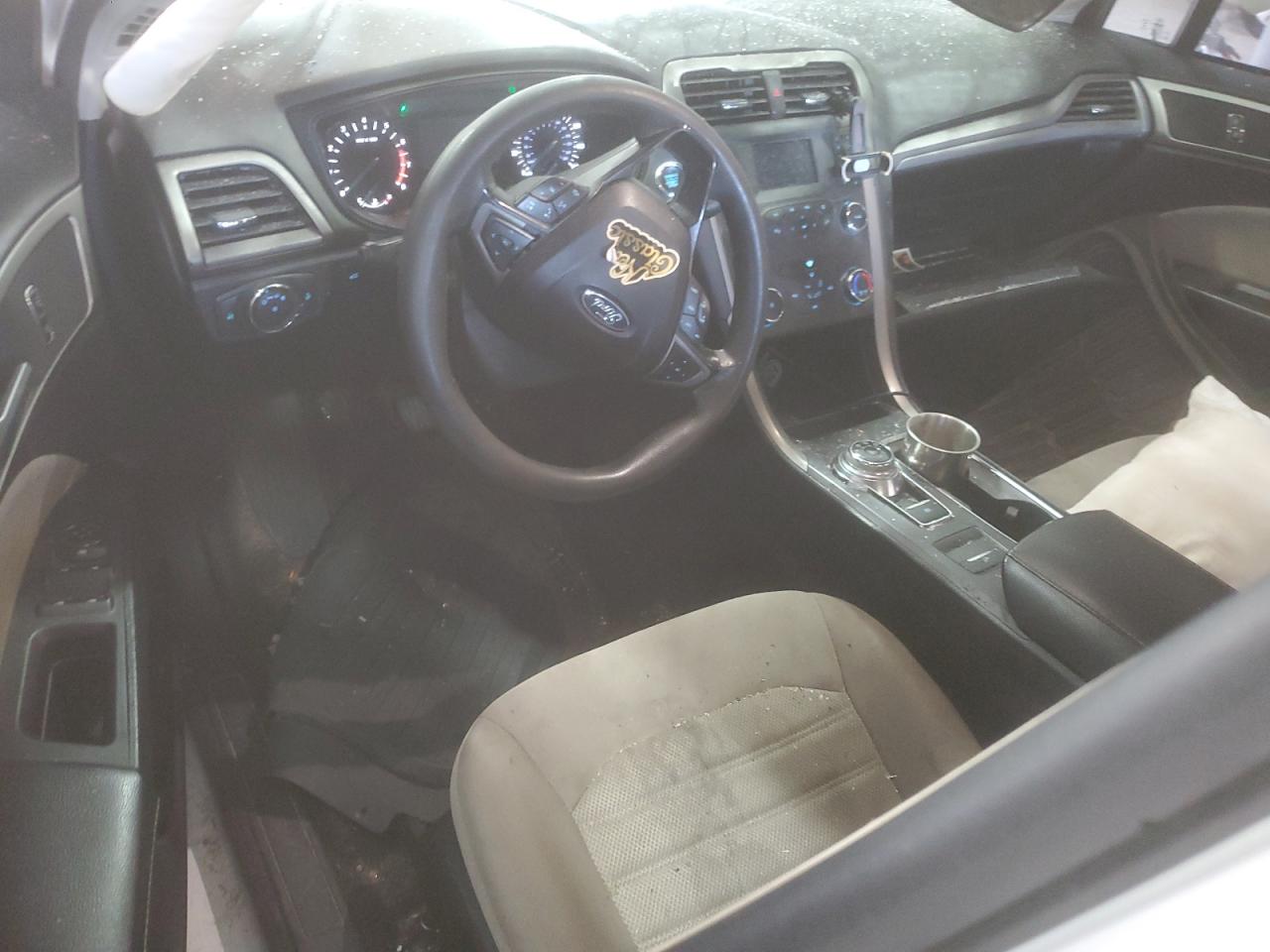 2020 Ford Fusion S VIN: 3FA6P0G77LR143272 Lot: 81865835