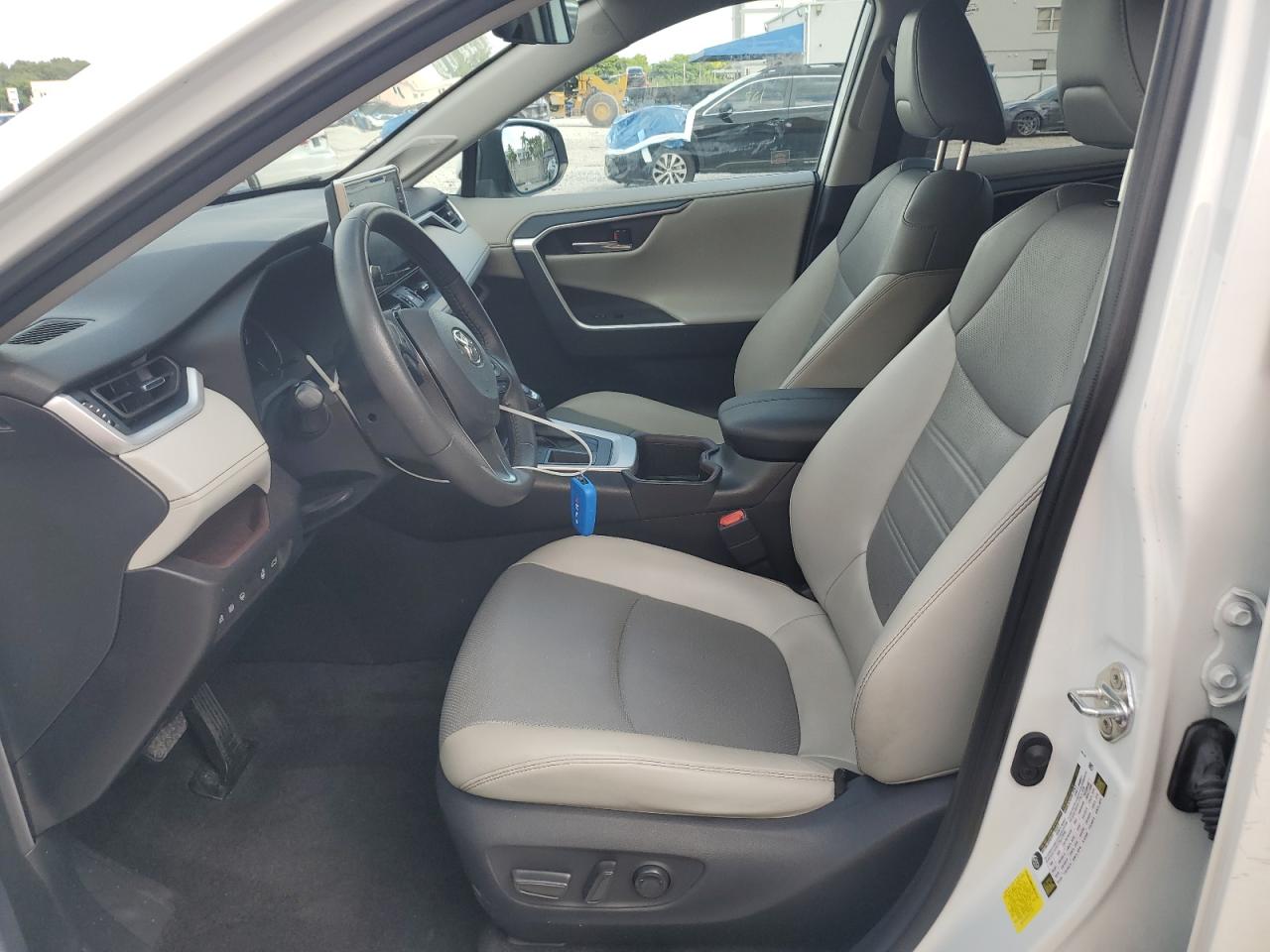 2022 Toyota Rav4 Limited VIN: 2T3Y1RFV4NW196826 Lot: 71086275