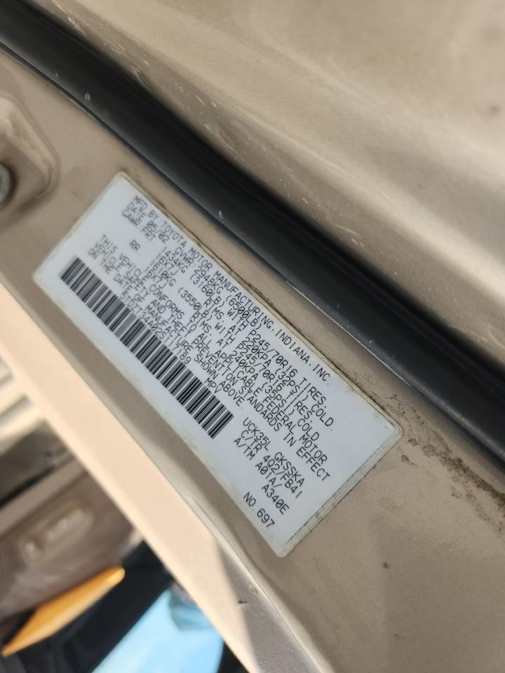 2002 Toyota Sequoia Sr5 VIN: 5TDZT34A02S117189 Lot: 71031035