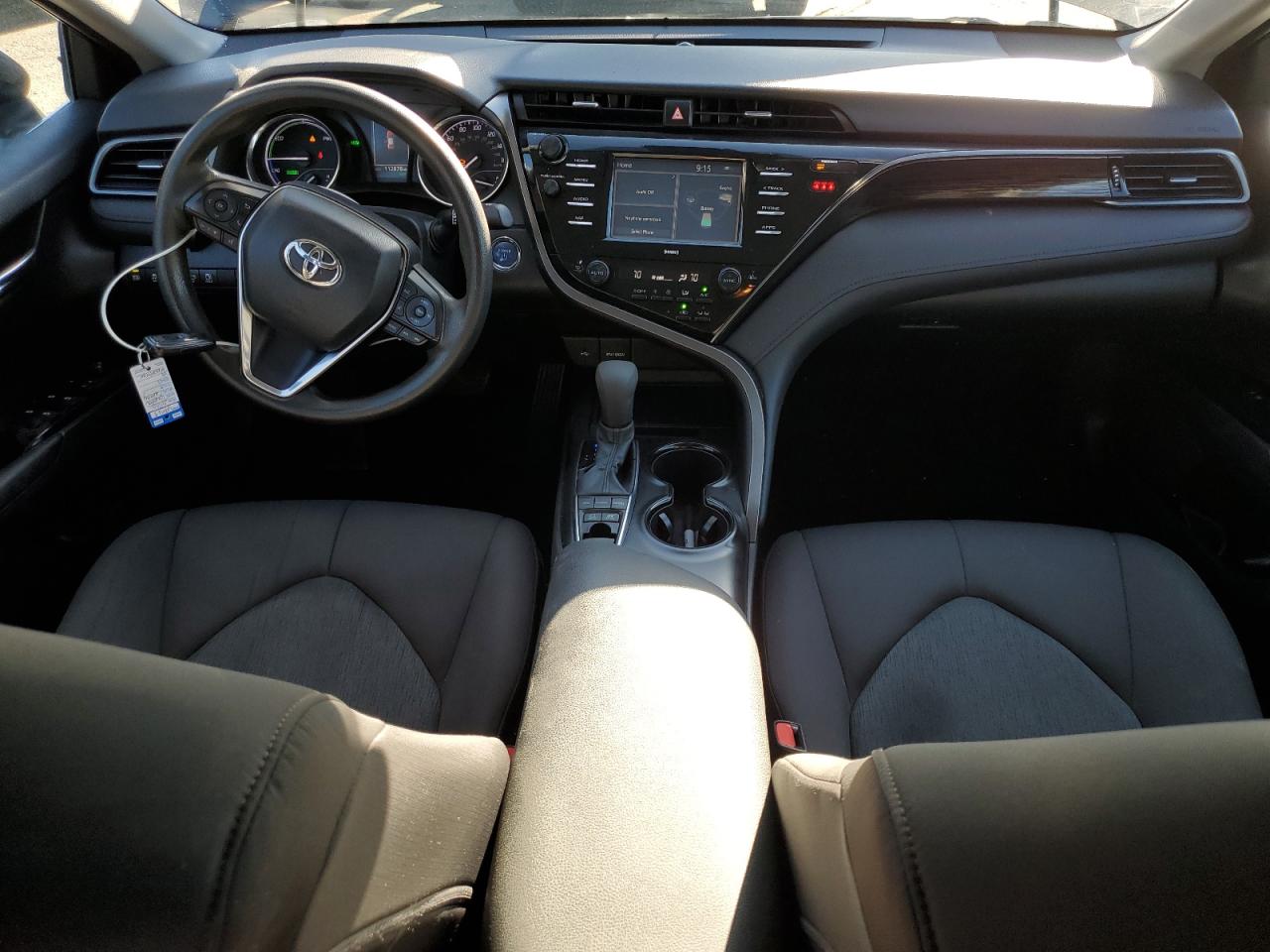 2020 Toyota Camry Le VIN: 4T1L31AK6LU523011 Lot: 84251605