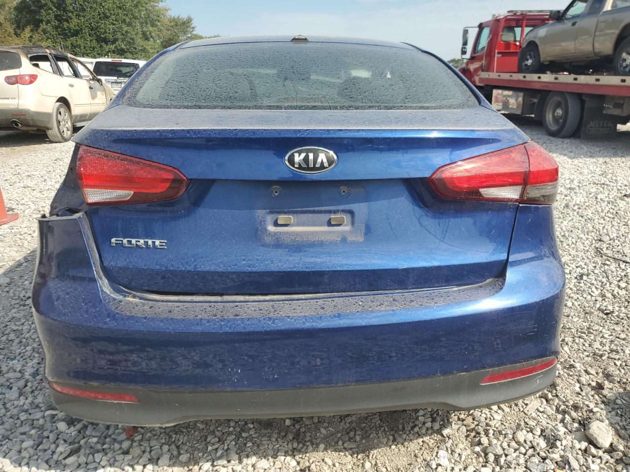 2018 Kia Forte Lx VIN: 3KPFK4A74JE254780 Lot: 71862945