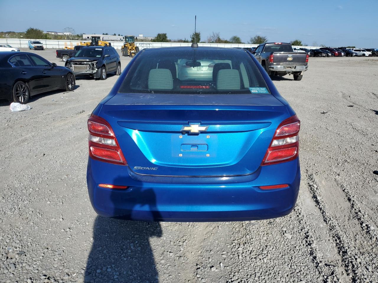 2017 Chevrolet Sonic Ls VIN: 1G1JB5SH8H4169999 Lot: 81887665