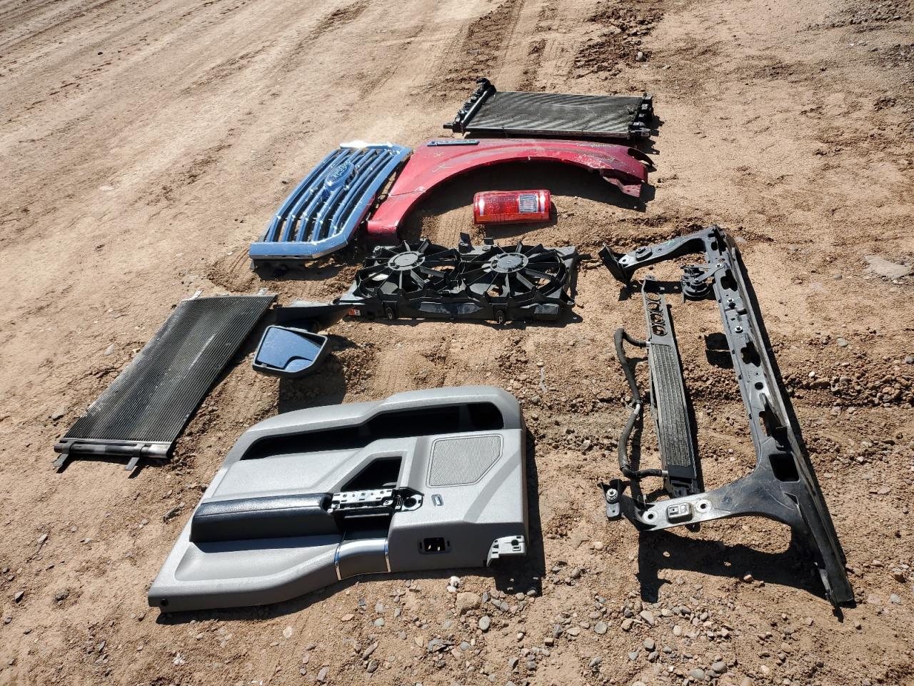 2016 Ford F150 Super Cab VIN: 1FTEX1CP9GKE74754 Lot: 81661495