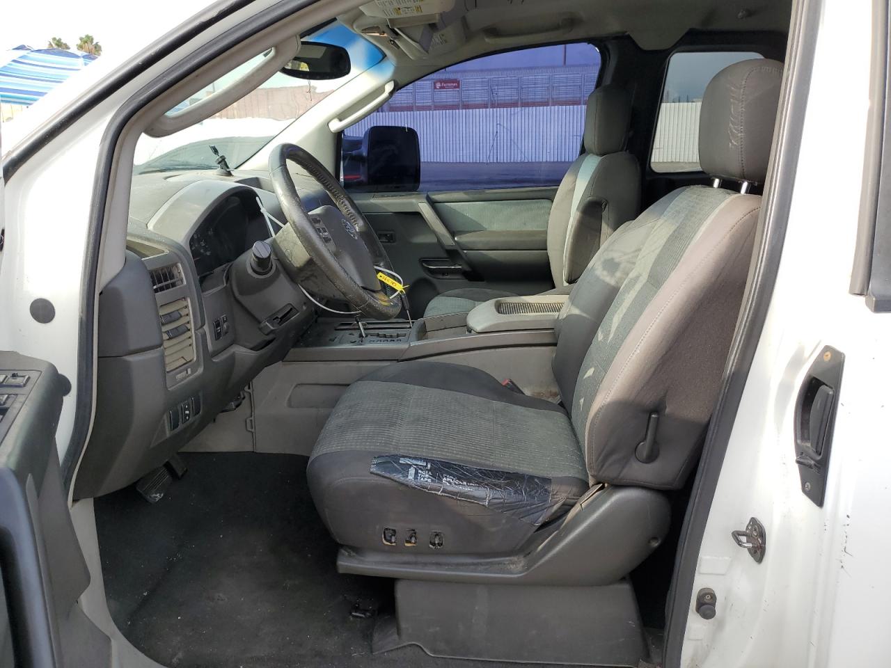 2004 Nissan Titan Xe VIN: 1N6AA06A04N585783 Lot: 84276535