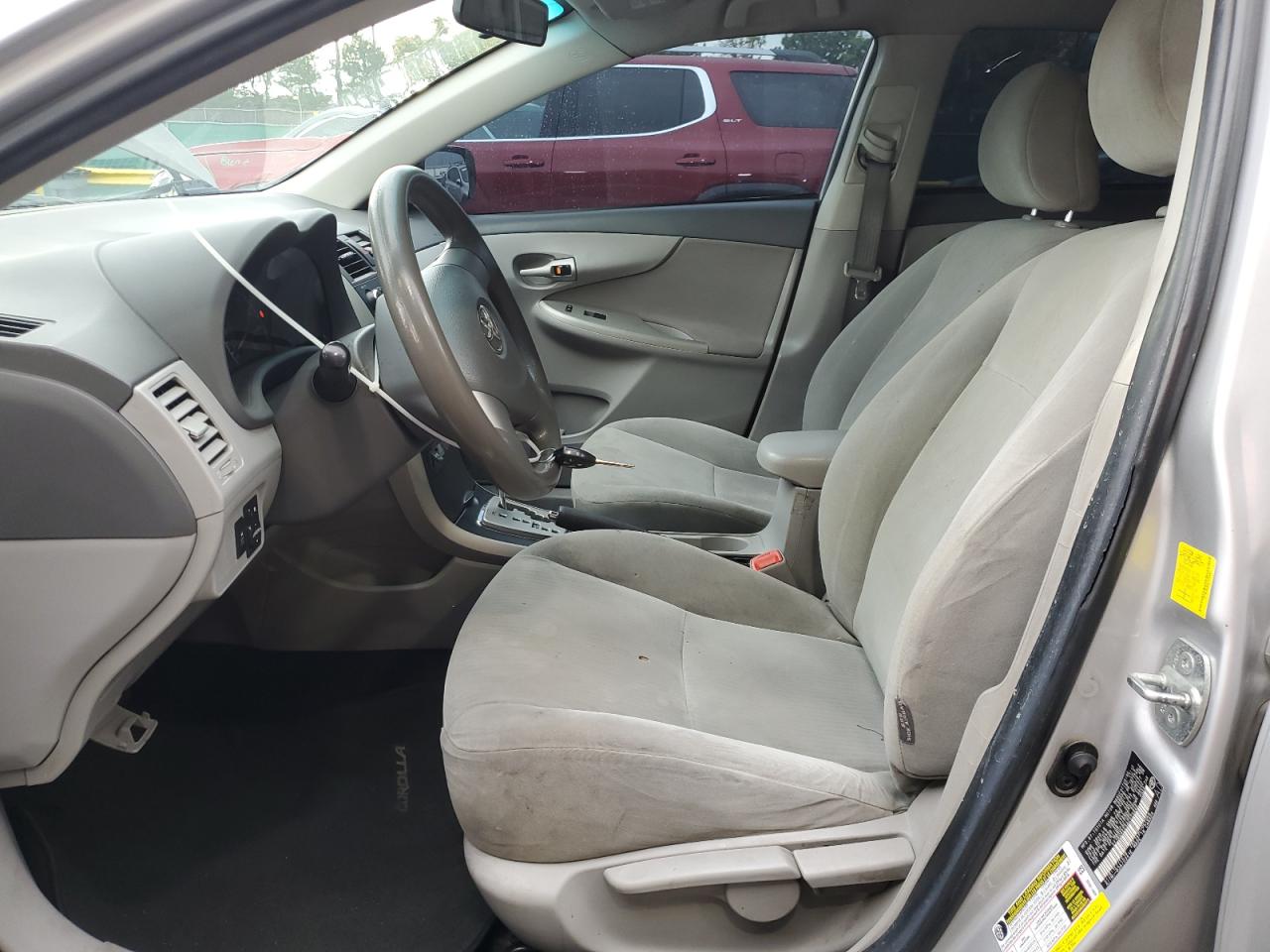 2010 Toyota Corolla Base VIN: 2T1BU4EE5AC525846 Lot: 81165005