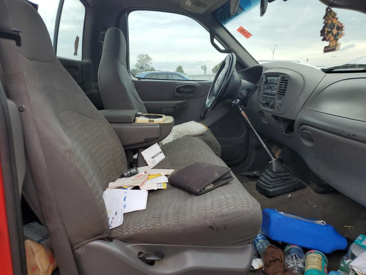 2001 Ford F150 VIN: 1FTZF17281NA00660 Lot: 84574245