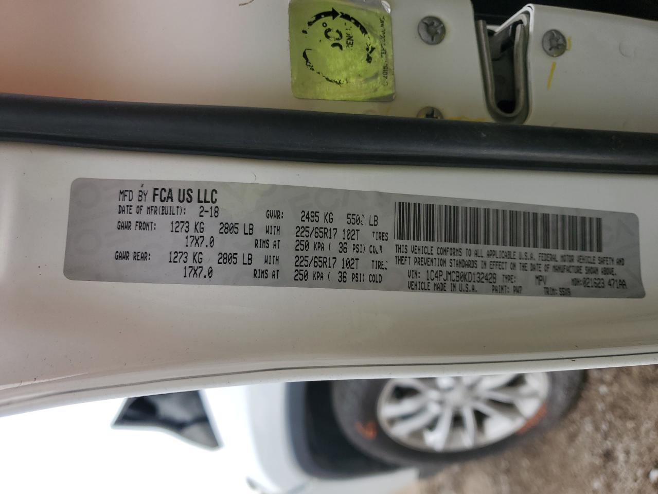 2019 Jeep Cherokee Latitude VIN: 1C4PJMCB0KD132428 Lot: 81612285