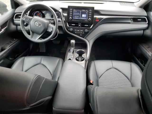 TOYOTA CAMRY 2022 Серебристый