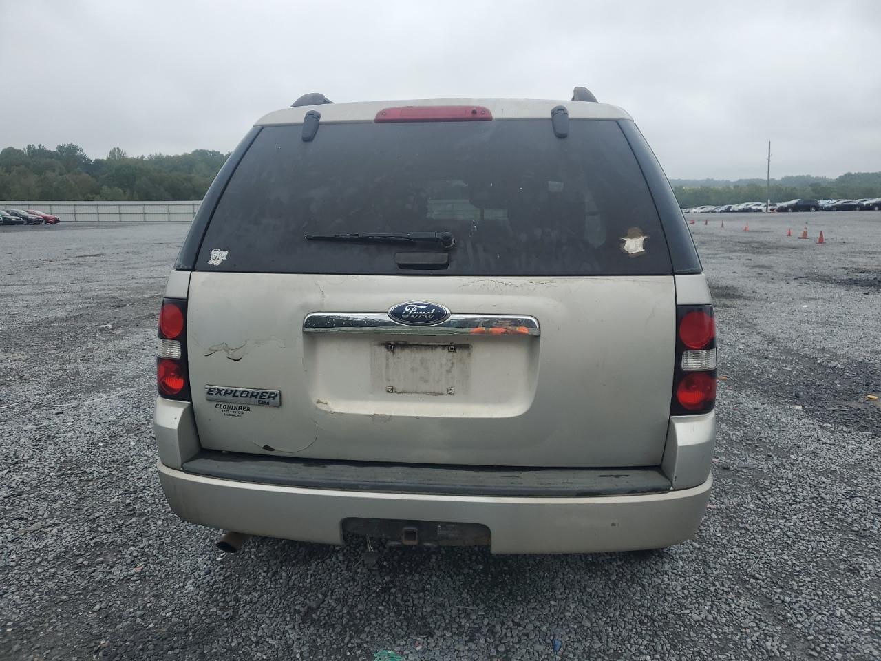 2008 Ford Explorer Xlt VIN: 1FMEU63E78UA74990 Lot: 81779025