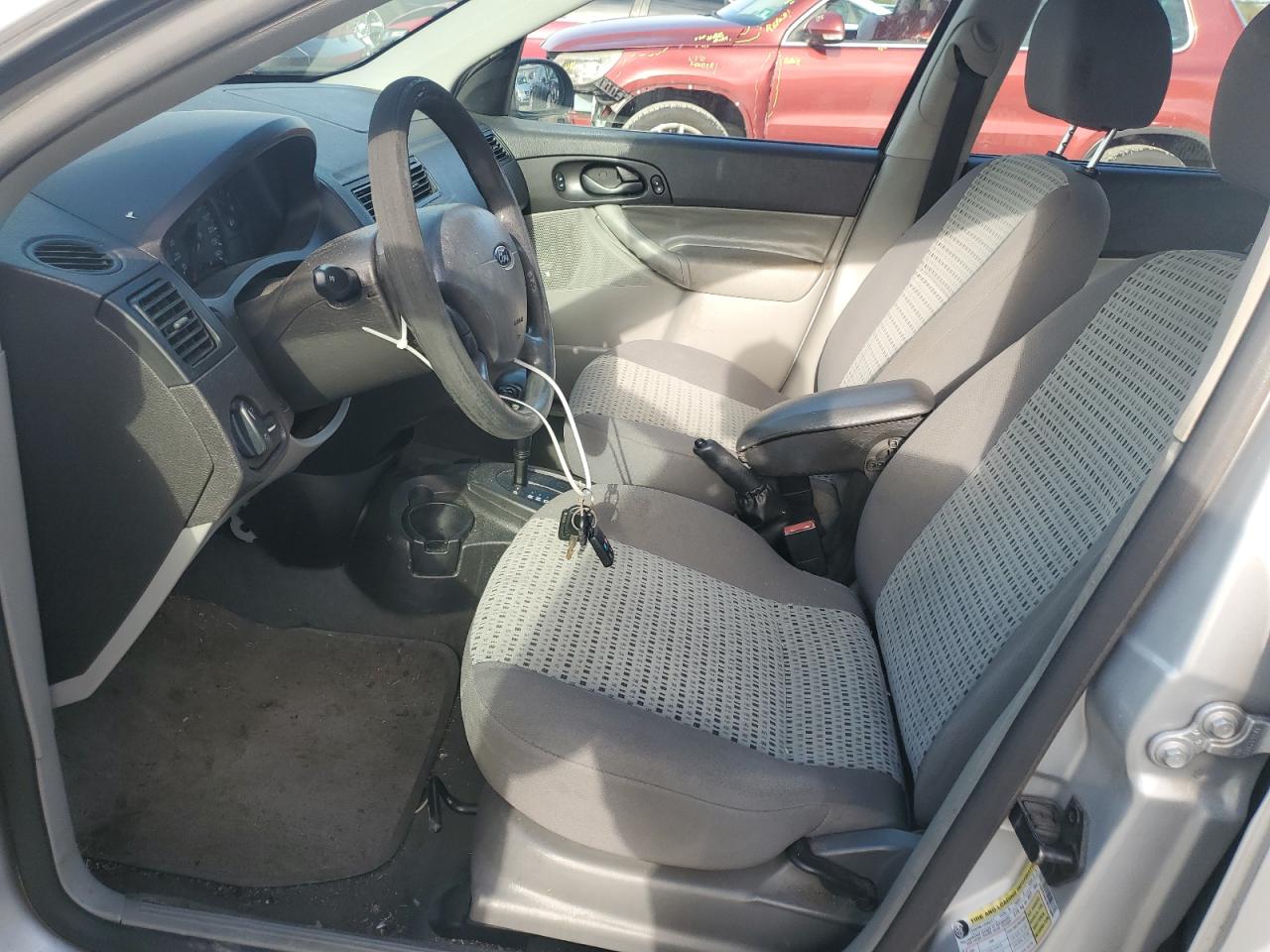 2007 Ford Focus Zx4 VIN: 1FAFP34N27W270969 Lot: 82025495