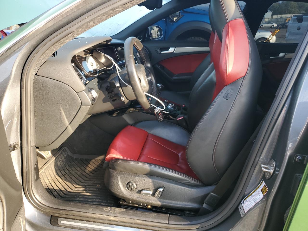 2013 Audi S4 Premium Plus VIN: WAUDGAFL3DA099690 Lot: 81472715