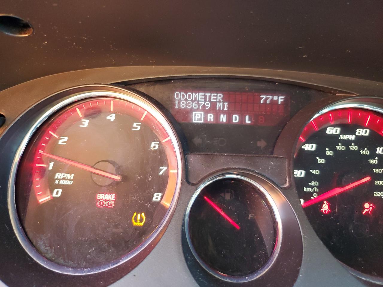 2007 GMC Acadia Sle VIN: 1GKEV13727J132739 Lot: 81871445