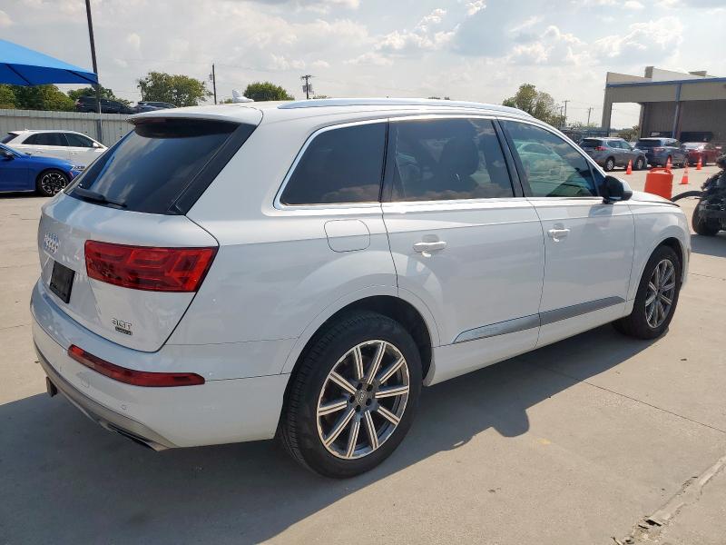  AUDI Q7 2018 Белы