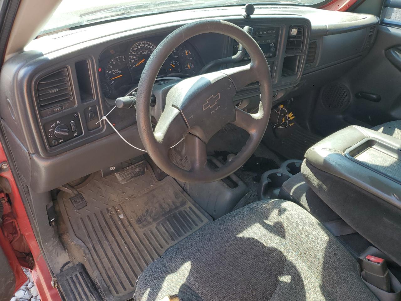 2006 Chevrolet Silverado K1500 VIN: 1GCEK19ZX6Z226753 Lot: 81004175