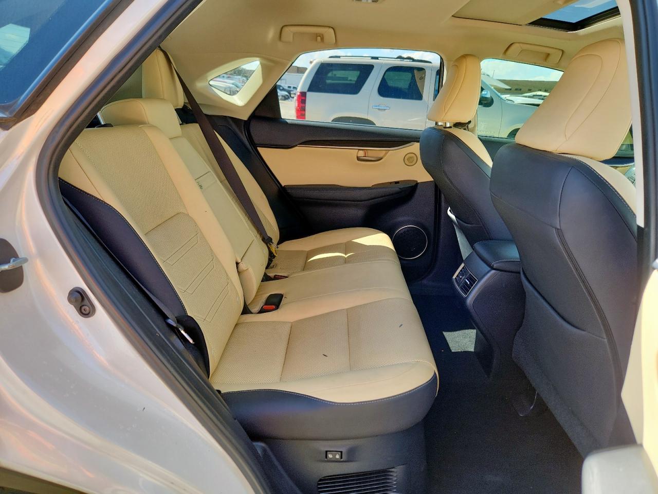 2015 Lexus Nx 200T VIN: JTJYARBZ2F2014279 Lot: 82164975