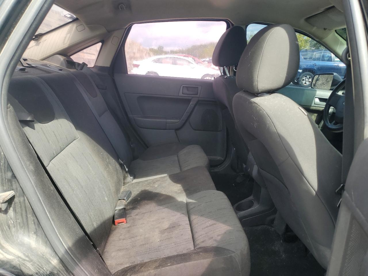 2008 Ford Focus Se VIN: 1FAHP35N68W177350 Lot: 84367665