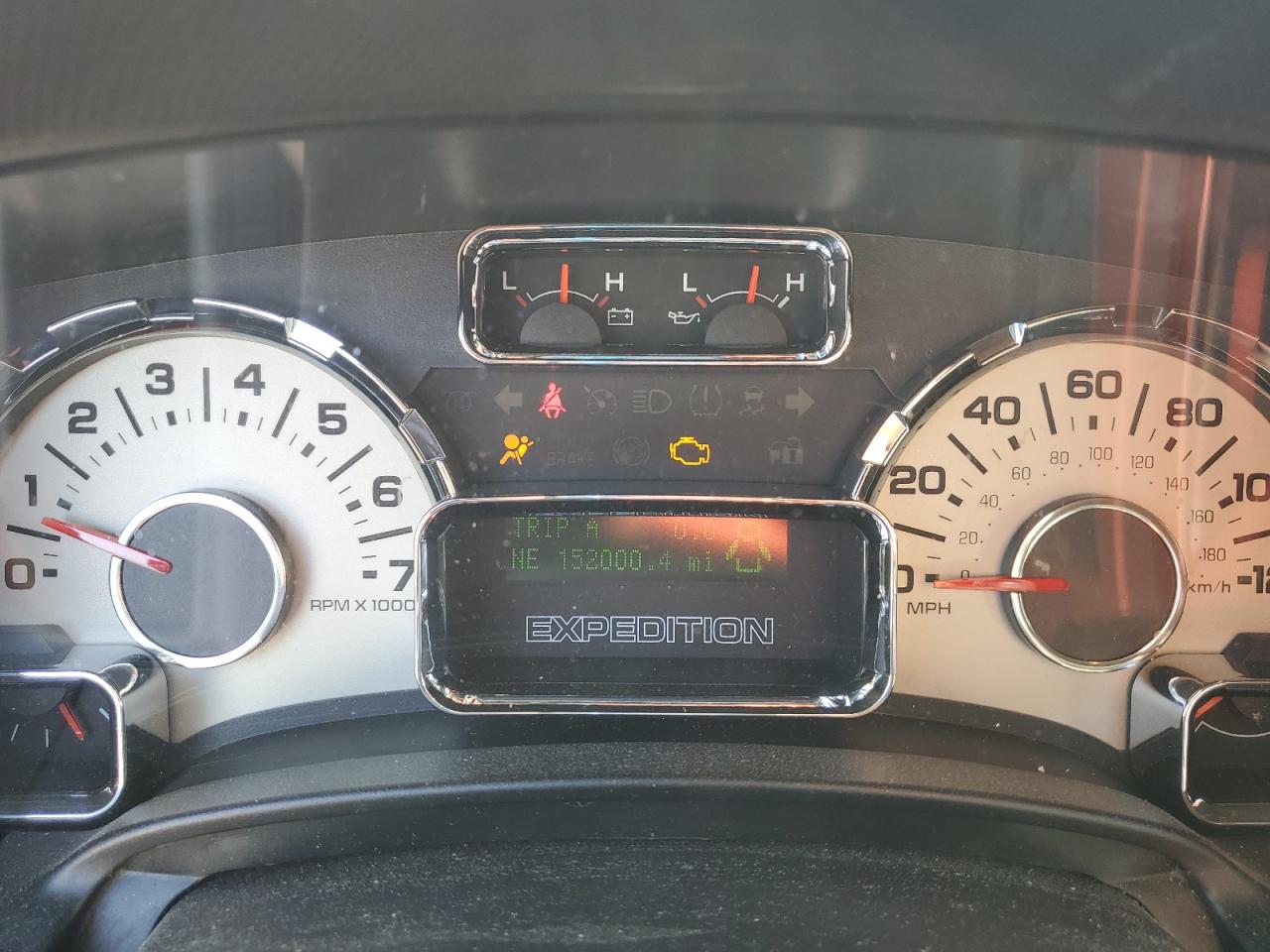 2010 Ford Expedition Eddie Bauer VIN: 1FMJU1H51AEB61066 Lot: 71635365