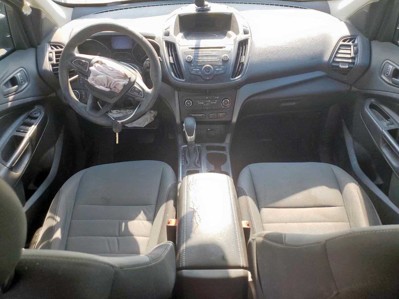 2017 Ford Escape S VIN: 1FMCU0F76HUB52421 Lot: 81324385