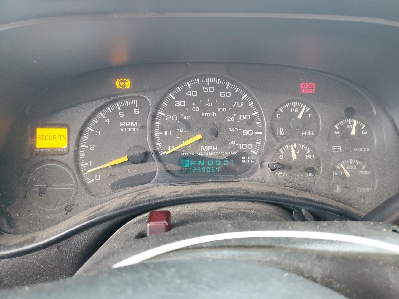 2000 Chevrolet Silverado C2500 VIN: 1GCGC24U9YE367069 Lot: 81801035