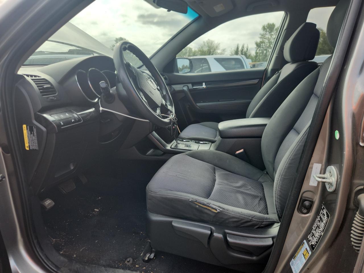 2011 Kia Sorento Base VIN: 5XYKTDA2XBG147141 Lot: 69498985