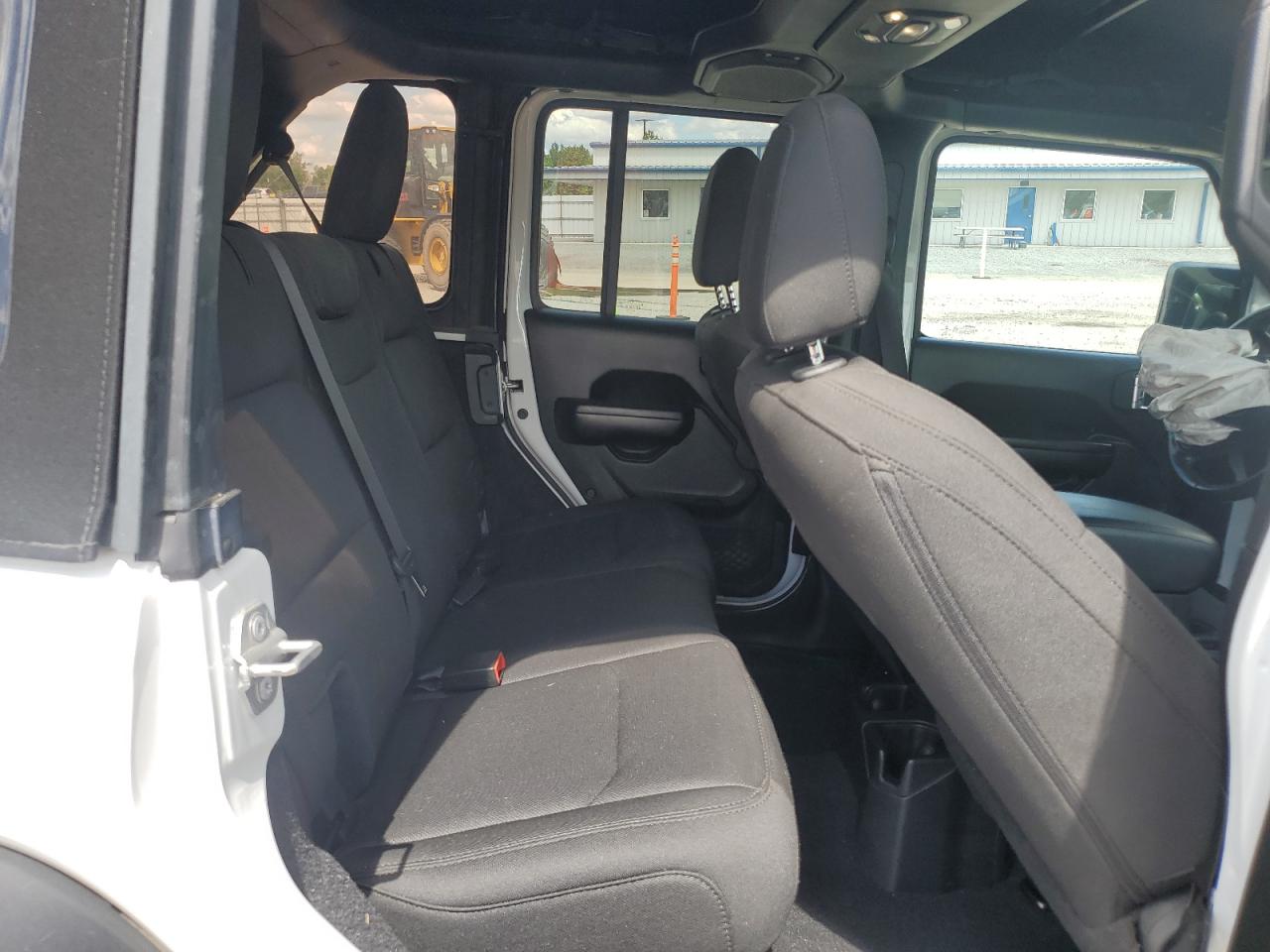 2020 Jeep Wrangler Unlimited Sport VIN: 1C4HJXDG5LW215343 Lot: 80623145