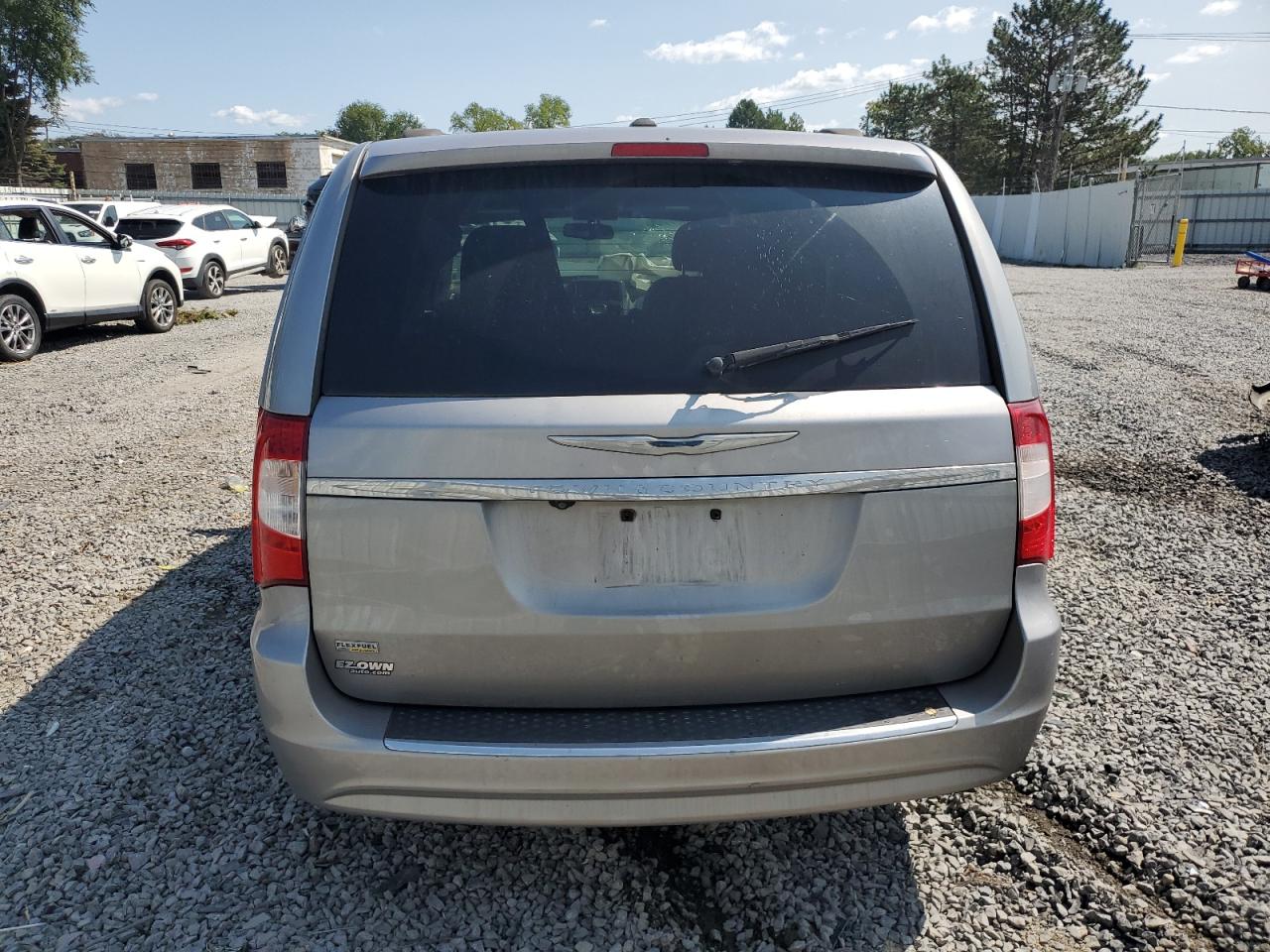 2016 Chrysler Town & Country Touring VIN: 2C4RC1BG5GR228560 Lot: 72000985