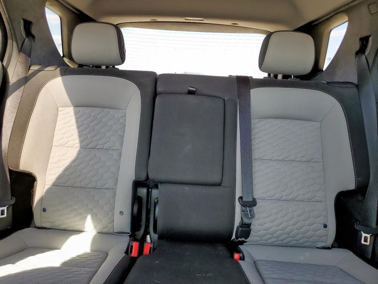 2020 Chevrolet Equinox Ls VIN: 2GNAXHEV0L6188251 Lot: 81949255