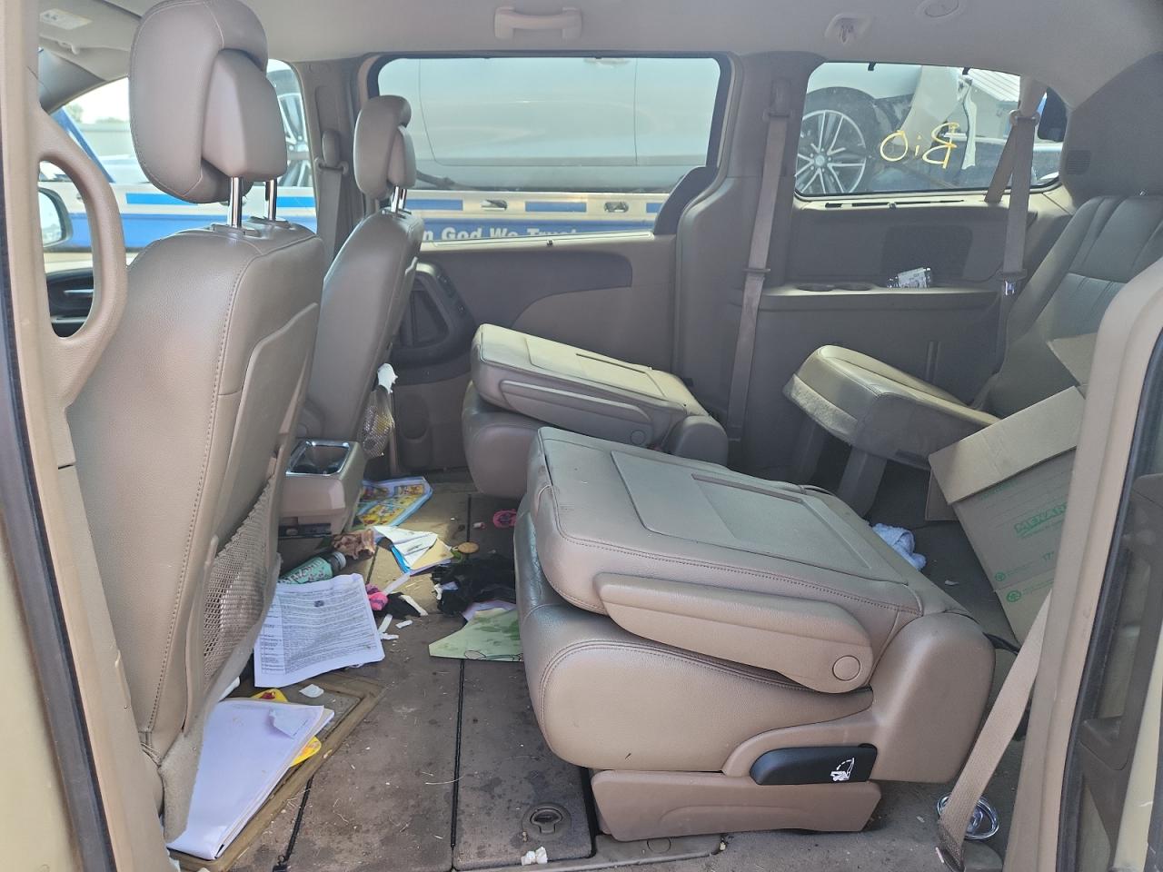 2011 Chrysler Town & Country Touring L VIN: 2A4RR8DGXBR746350 Lot: 80321965