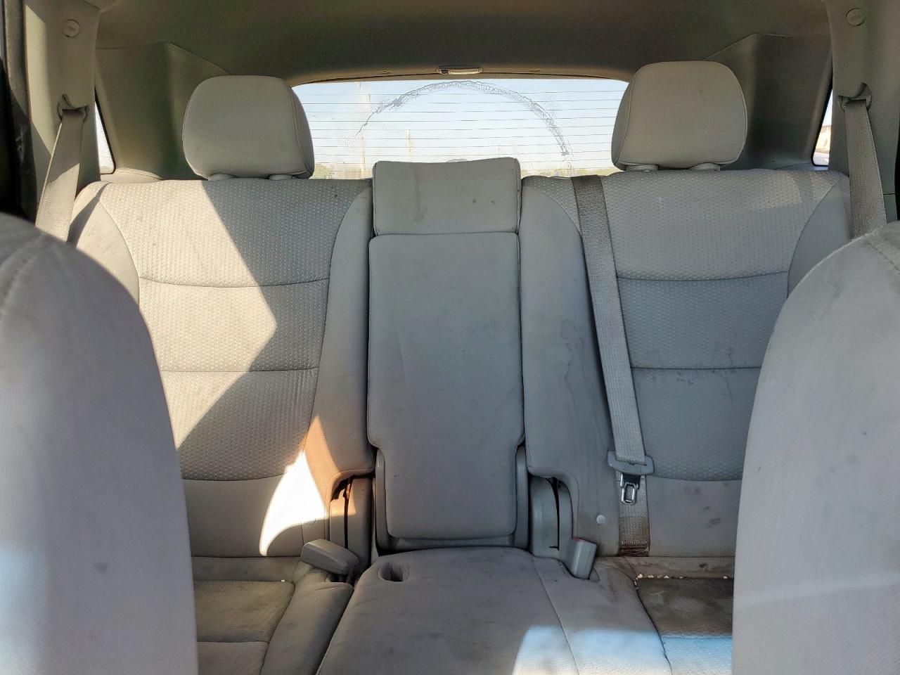 2012 Kia Sorento Base VIN: 5XYKT3A16CG191835 Lot: 81875845