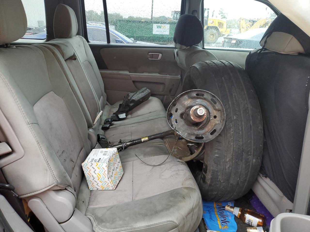 2012 Honda Pilot Ex VIN: 5FNYF4H44CB072437 Lot: 83838095